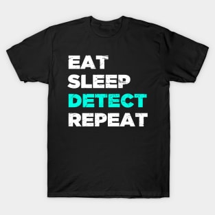 Funny Metal Detecting | Metal Detector T-Shirt